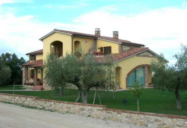 B&B La Casa Fra Gli Olivi Marsciano Dış mekan fotoğraf