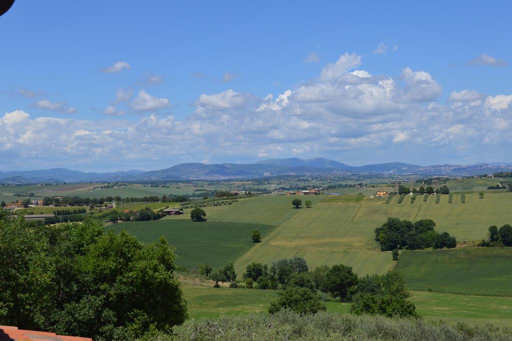 B&B La Casa Fra Gli Olivi Marsciano Dış mekan fotoğraf